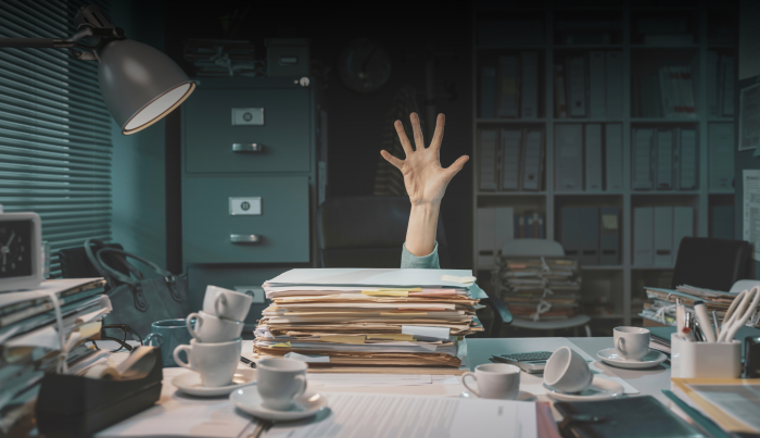 Overwhelmed In a Fast-Paced World; How Slow Living Helped Me Slowing Down and Finding Peace
